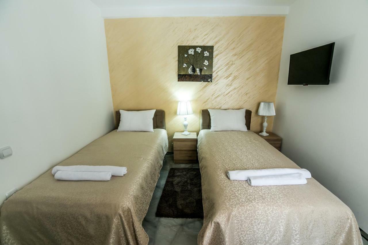 Tref Hotell Prokuplje Exteriör bild